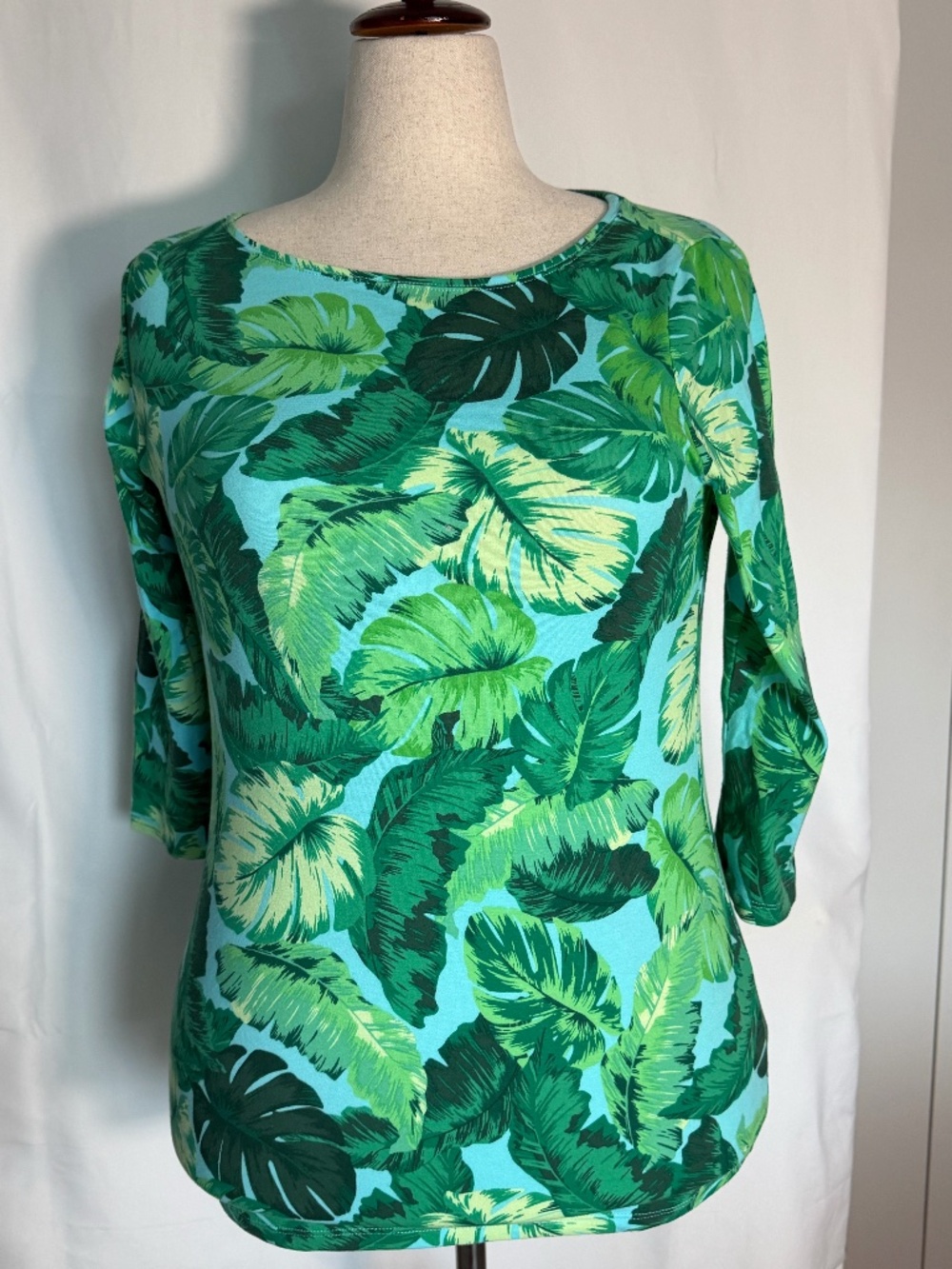 Talbots Petite MP Tropical Palm Leaf Print 3/4 Sleeve Cotton Stretch Tee